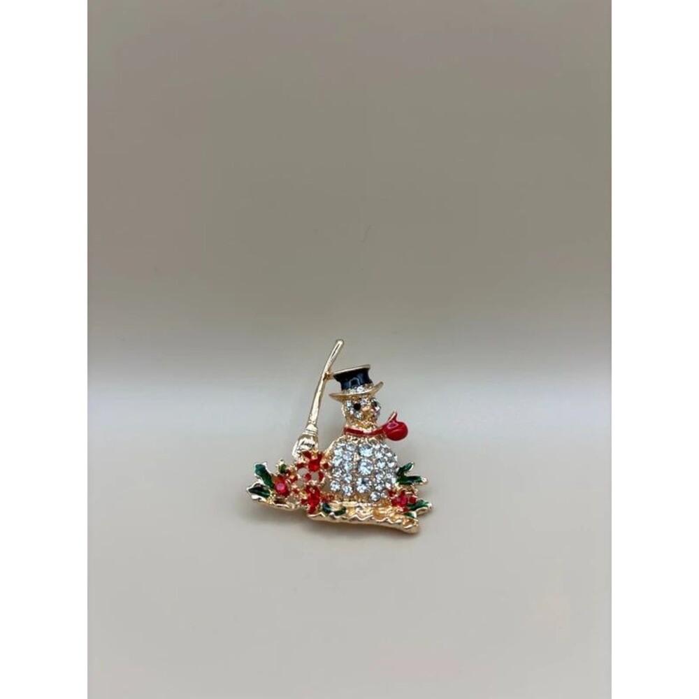 Golden Snowman with Broom brioche